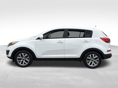 Used 2016 Kia Sportage LX AWD/4WD image 5