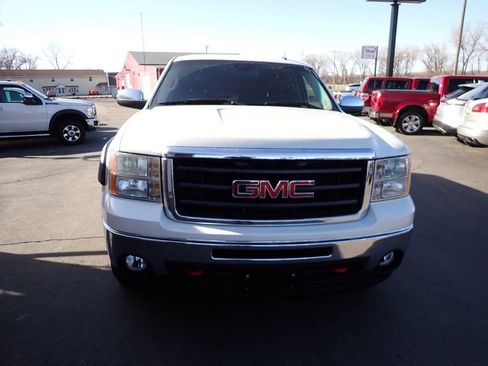 Used 2009 GMC Sierra 1500 SLT w/ White Diamond Edition image 2