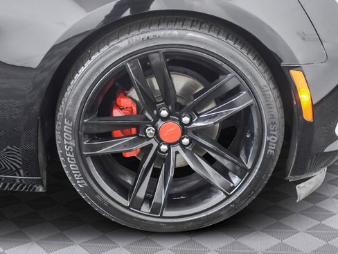 Used 2016 Chevrolet Camaro LT image 30
