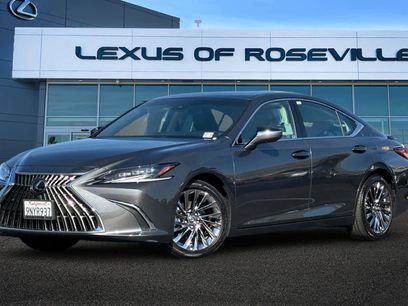 Certified 2024 Lexus ES 300h w/ Luxury Package