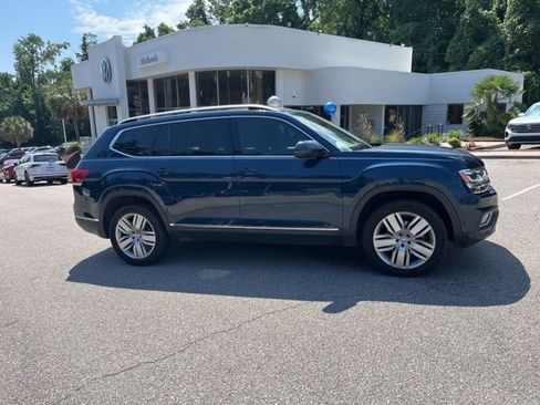Used 2018 Volkswagen Atlas SEL Premium AWD/4WD image 2