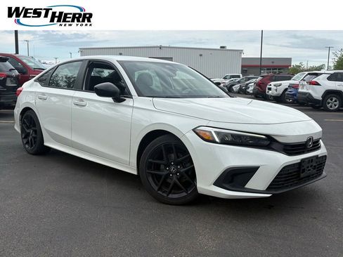 Used 2023 Honda Civic Sport image 1