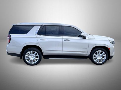 Certified 2021 Chevrolet Tahoe High Country AWD/4WD image 4
