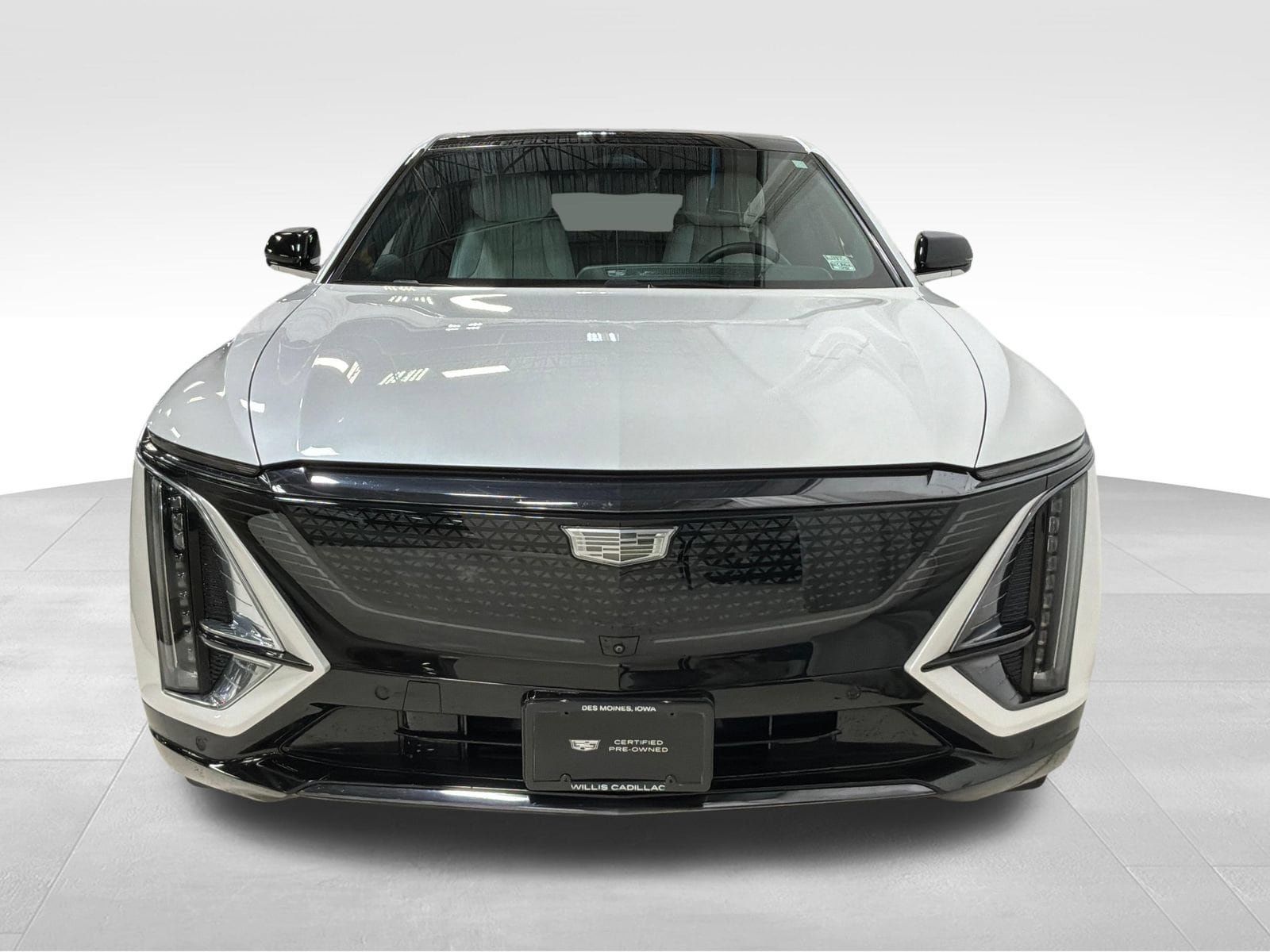 Used 2024 Cadillac Lyriq Sport AWD/4WD image 3
