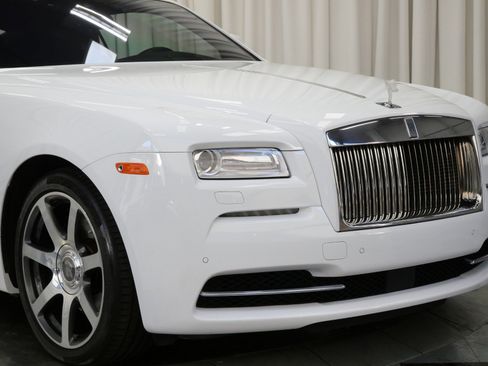Used 2016 Rolls-Royce Wraith image 53