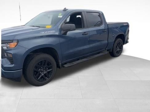 Used 2024 Chevrolet Silverado 1500 Custom image 4