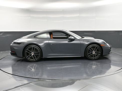 New 2026 Porsche 911 Carrera image 9
