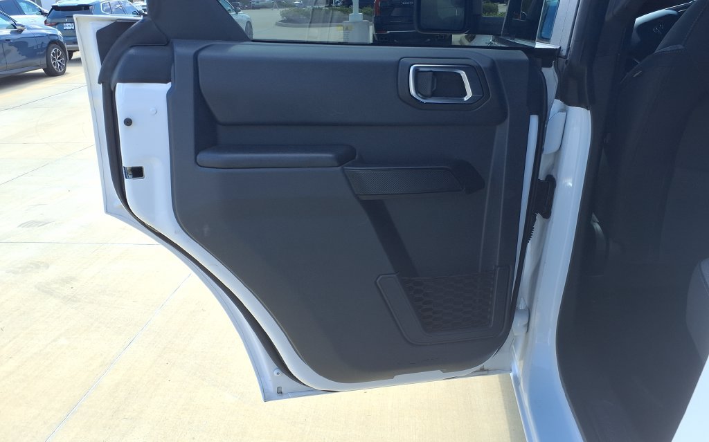 Used 2025 Ford Bronco Big Bend AWD/4WD image 12