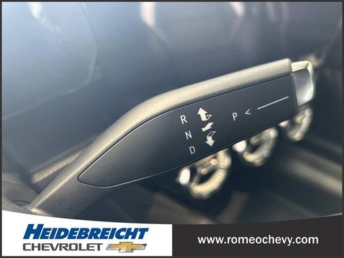 Used 2024 Chevrolet Blazer EV LT AWD/4WD image 25