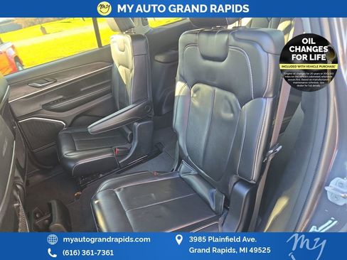 Used 2021 Jeep Grand Cherokee L Limited image 27