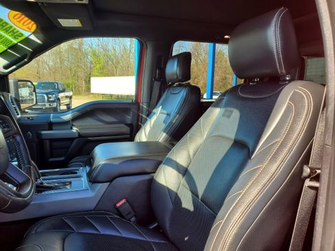 Used 2016 Ford F150 XLT w/ Equipment Group 302A Luxury AWD/4WD image 15