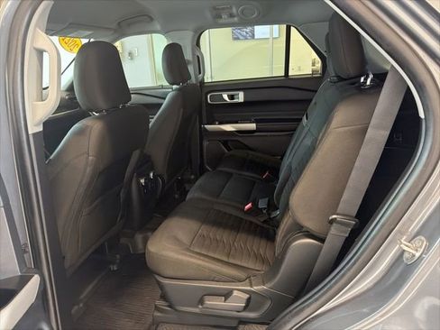 Used 2021 Ford Explorer XLT w/ Class III Trailer Tow Package image 14