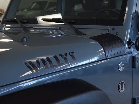 Used 2015 Jeep Wrangler Sport AWD/4WD image 10