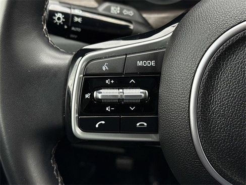 Used 2023 Kia Sorento S w/ Panoramic Sunroof Package image 25