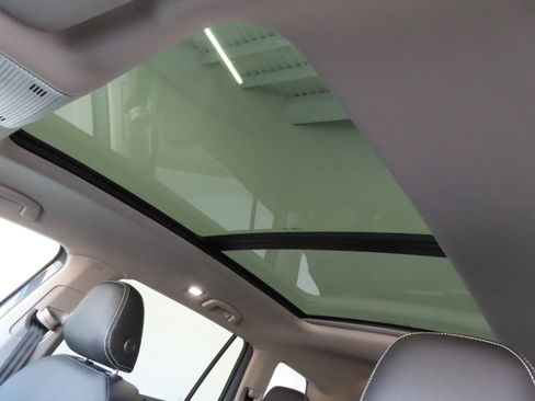 New 2026 Volkswagen Atlas SEL image 22