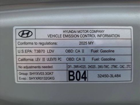 Used 2025 Genesis G70 3.3T Advanced w/ Sport Prestige Package image 23