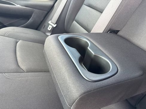 Used 2025 Chevrolet Malibu LT FWD image 23