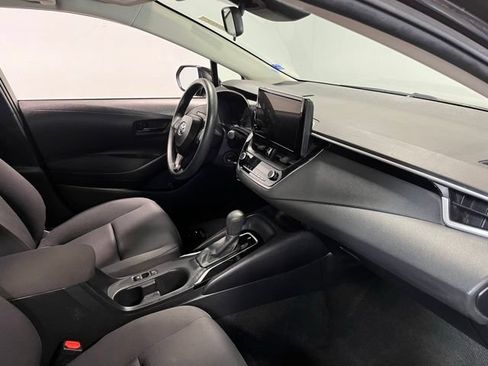 Used 2023 Toyota Corolla LE FWD image 11
