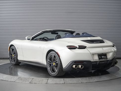 Used 2025 Ferrari Roma Spider image 3