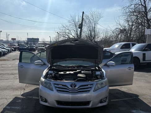 Used 2011 Toyota Camry LE w/ LE Extra-Value Pkg image 21