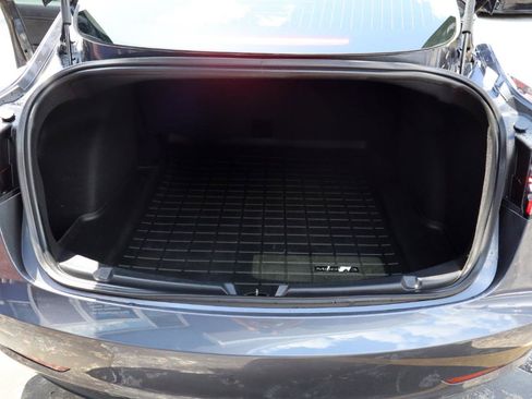 Used 2018 Tesla Model 3 Long Range AWD/4WD image 11