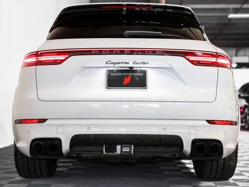 Used 2019 Porsche Cayenne Turbo AWD/4WD image 7
