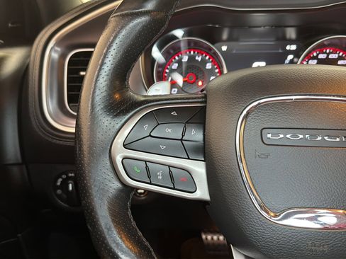 Used 2020 Dodge Charger Scat Pack image 27