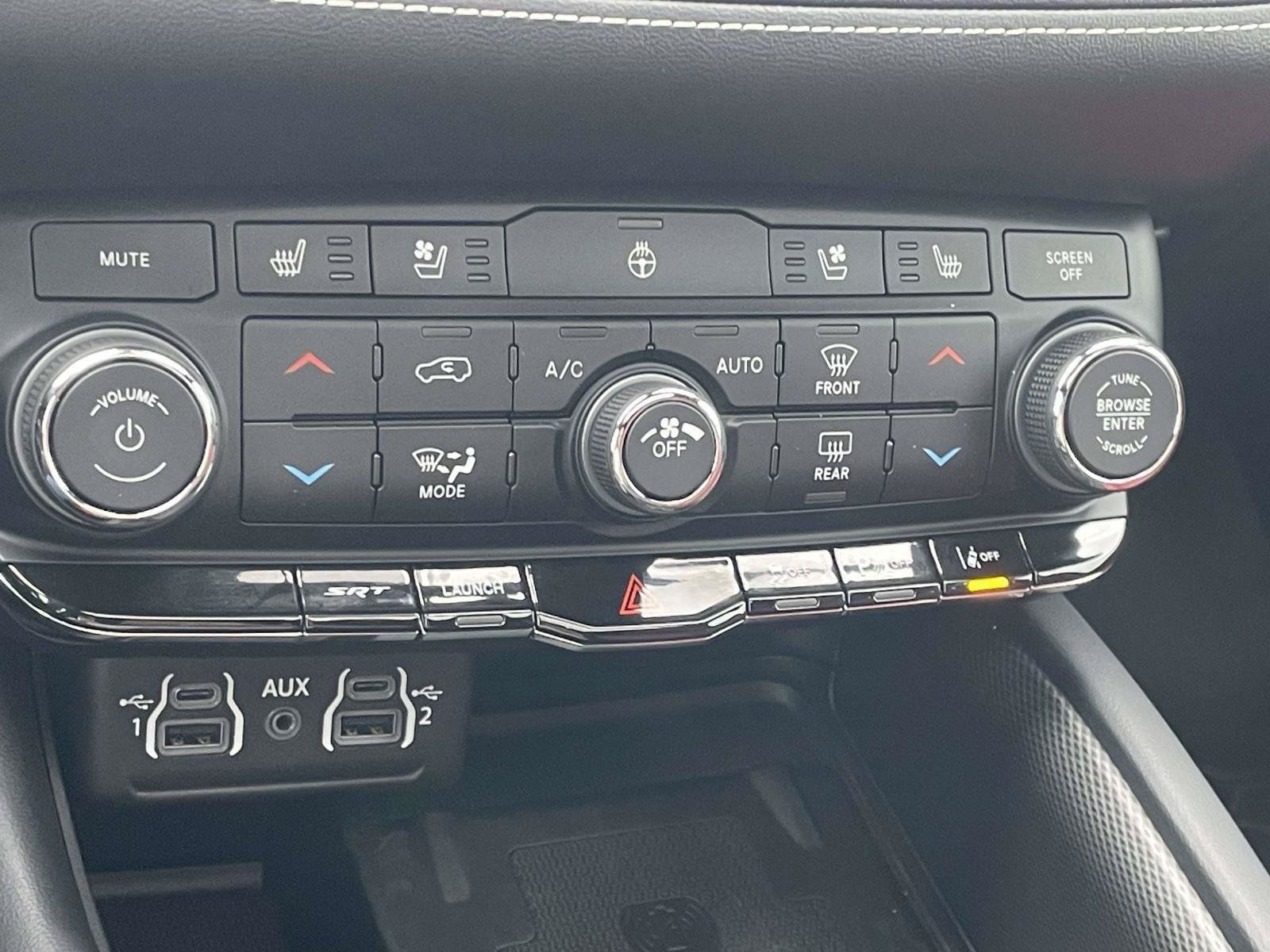 Used 2024 Dodge Durango SRT AWD/4WD image 18