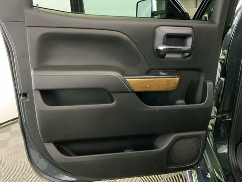 Used 2018 Chevrolet Silverado 2500 LTZ w/ Duramax Plus Package image 34