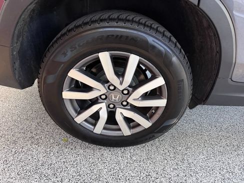 Used 2019 Honda Pilot EX image 12