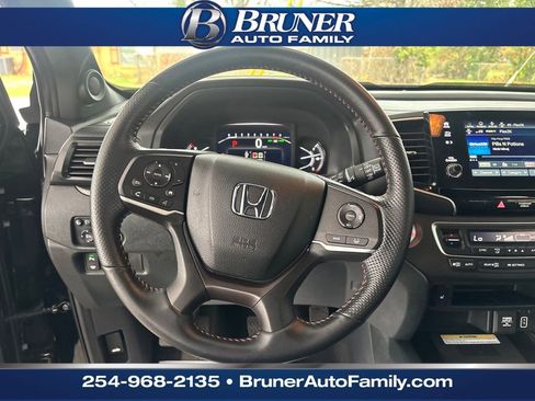 Used 2023 Honda Passport TrailSport image 21