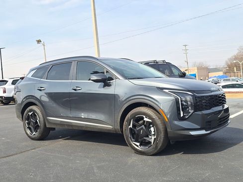 New 2026 Kia Sportage EX image 1