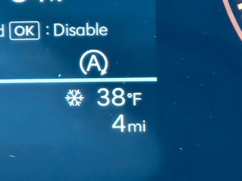 New 2026 Hyundai Santa Fe SE image 30