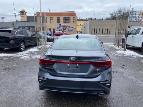 Used 2019 Kia Forte S FWD image 8