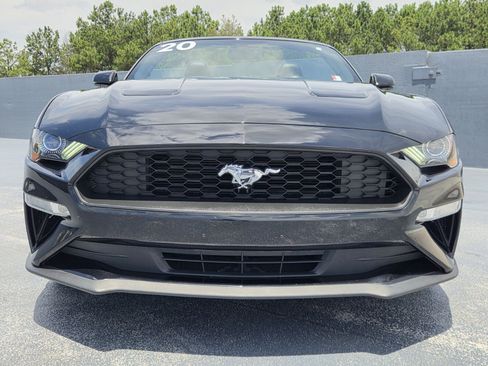 Used 2020 Ford Mustang Premium RWD image 8