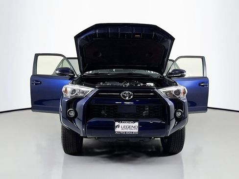 Used 2022 Toyota 4Runner SR5 Premium w/ Moonroof Package AWD/4WD image 20