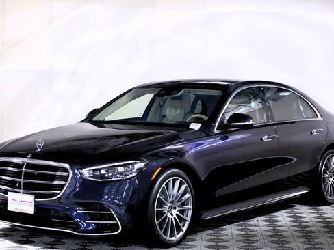 Certified 2022 Mercedes-Benz S 580 4MATIC Sedan image 3