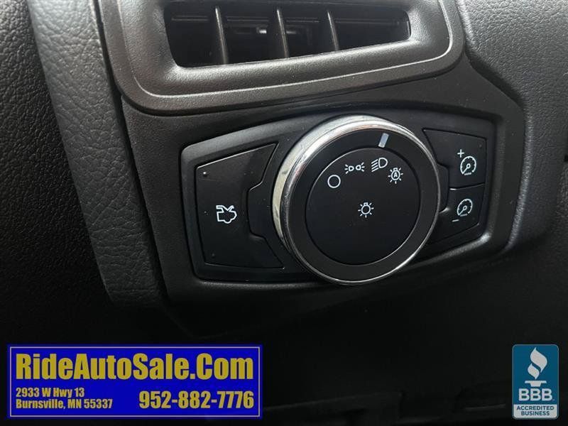 Used 2013 Ford Focus SE w/ SE Winter Pkg FWD image 36