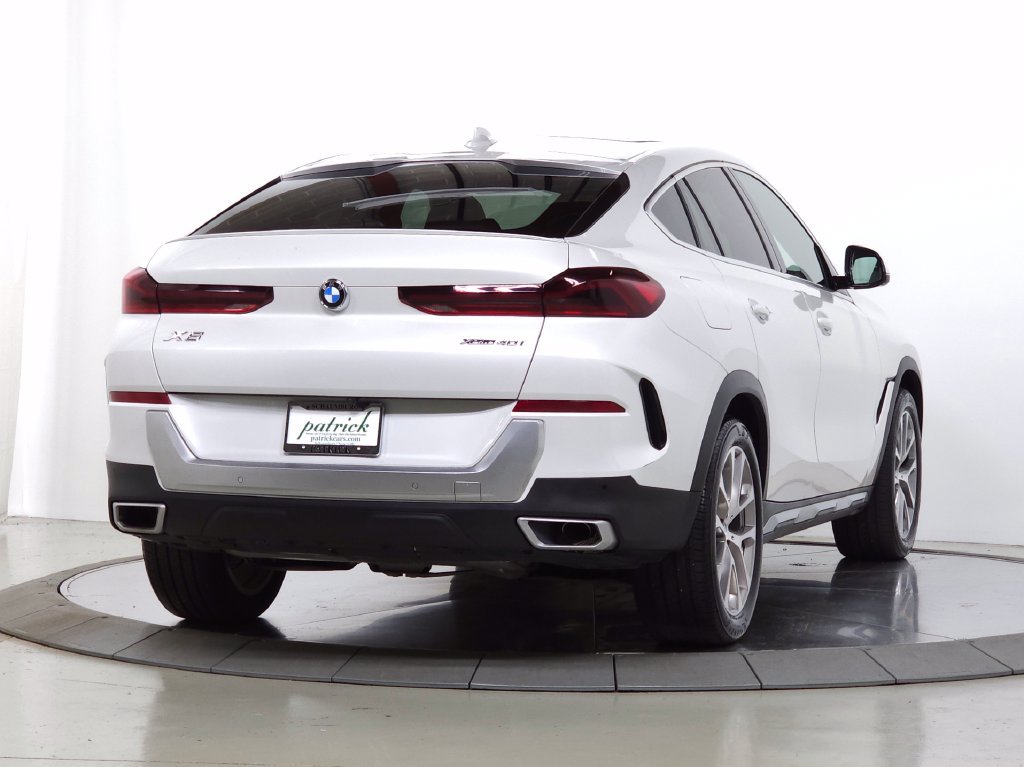 Used 2021 BMW X6 xDrive40i AWD/4WD image 11