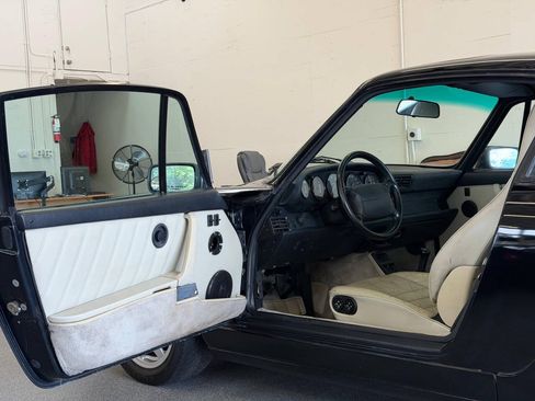 Used 1990 Porsche 911 Carrera image 33