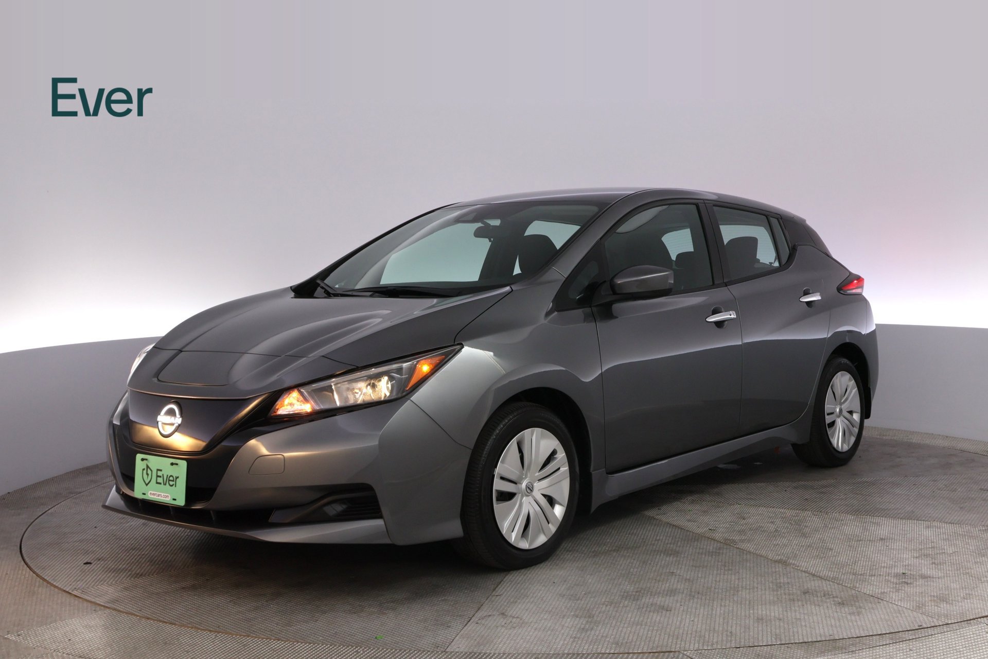 Used 2025 Nissan Leaf S FWD image 2