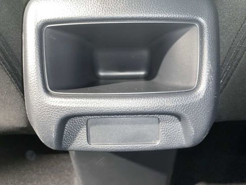 Used 2025 Honda HR-V Sport image 25