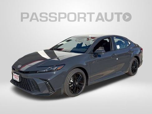 New 2026 Toyota Camry SE FWD image 1