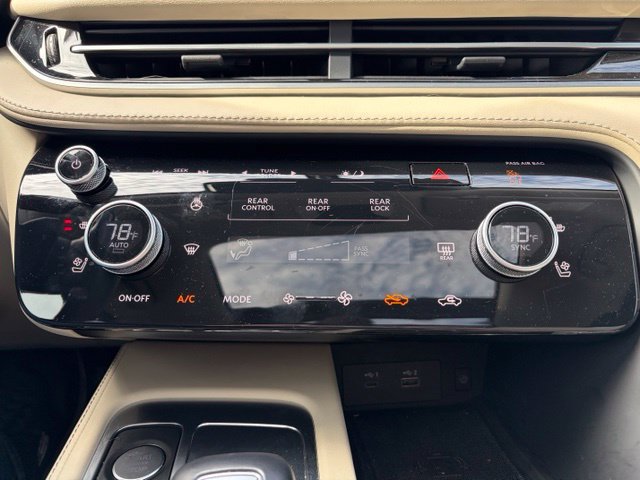 Certified 2023 INFINITI QX60 Luxe w/ Cargo Package AWD/4WD image 23