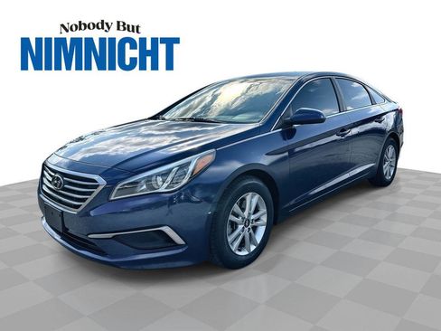 Used 2016 Hyundai Sonata SE image 1