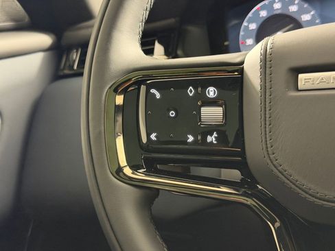 New 2026 Land Rover Range Rover Velar Dynamic SE image 17