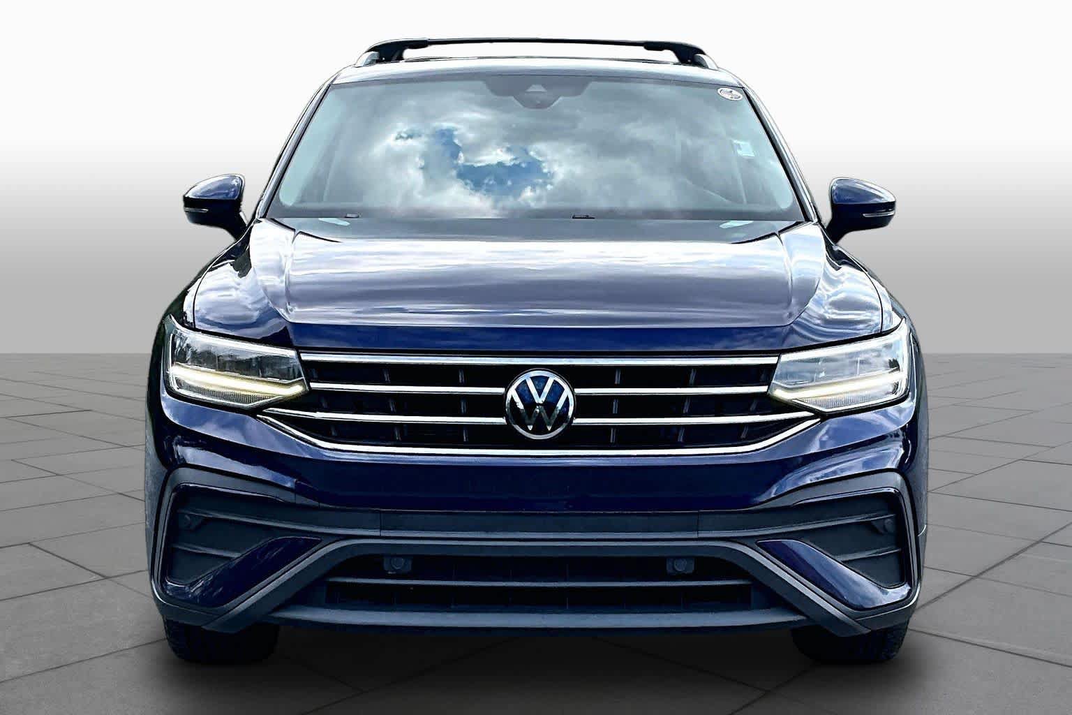 Used 2022 Volkswagen Tiguan SE AWD/4WD image 4