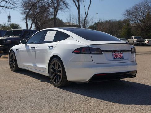 Used 2025 Tesla Model S Plaid image 3