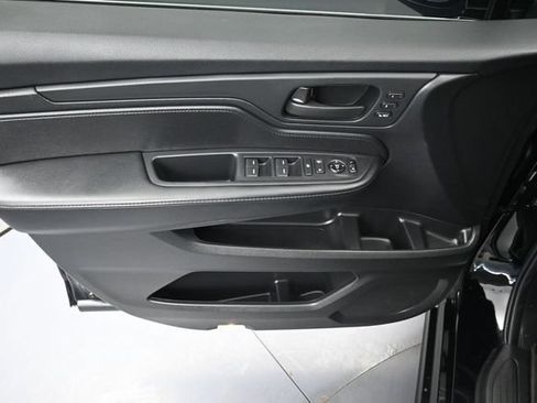 Certified 2025 Honda Odyssey Sport-L image 24