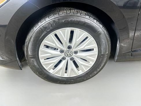 Used 2020 Volkswagen Jetta S w/ Driver Assistance Package image 12